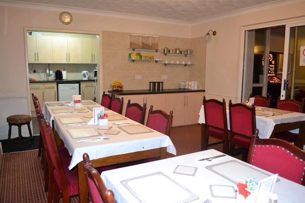 The Mawney Hotel Romford Esterno foto